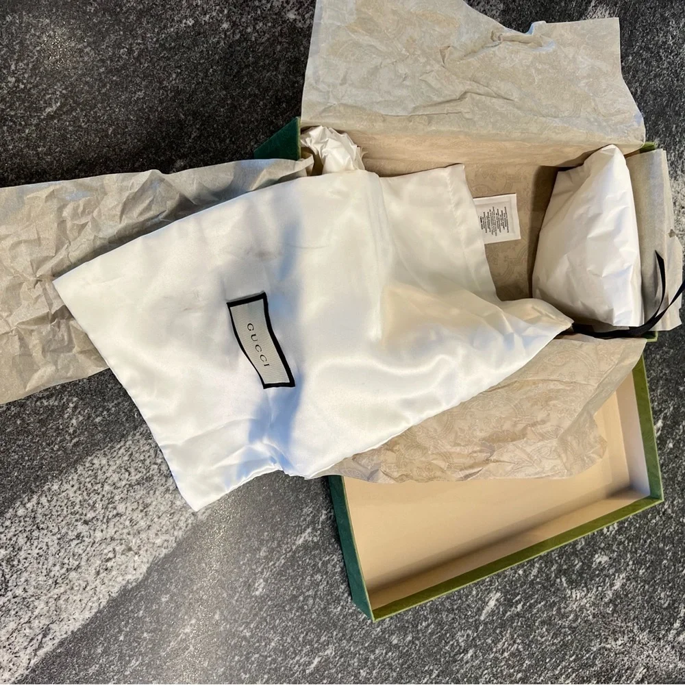 Gucci Lime Green Embossed Box - empty